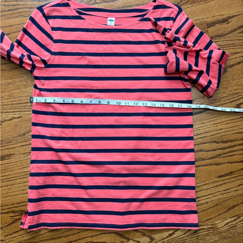 Old Navy Coral Orange and Navy Striped Tie-Cuff Long Sleeve Top - Picture 8 of 10